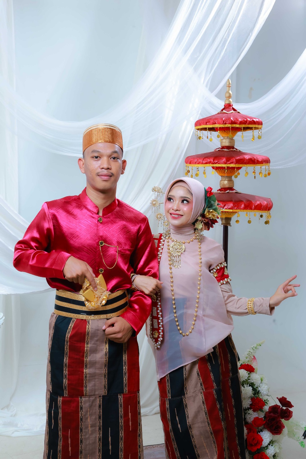 Nanda & Momong (1)