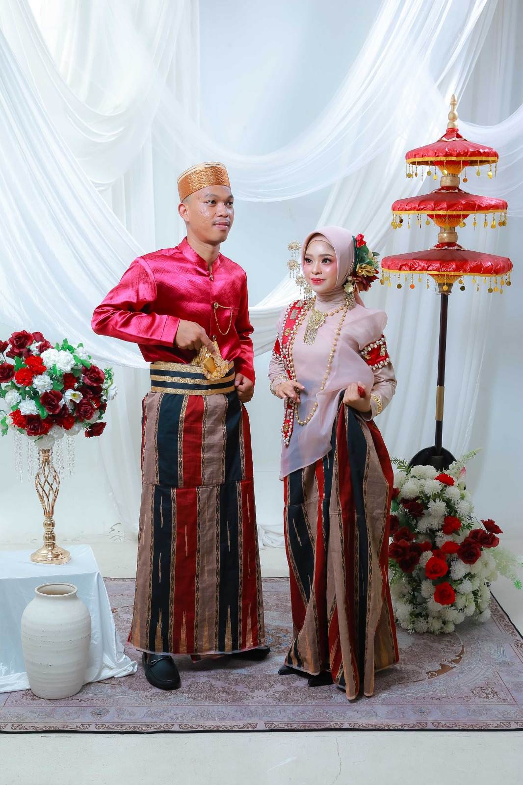 Nanda & Momong (1)